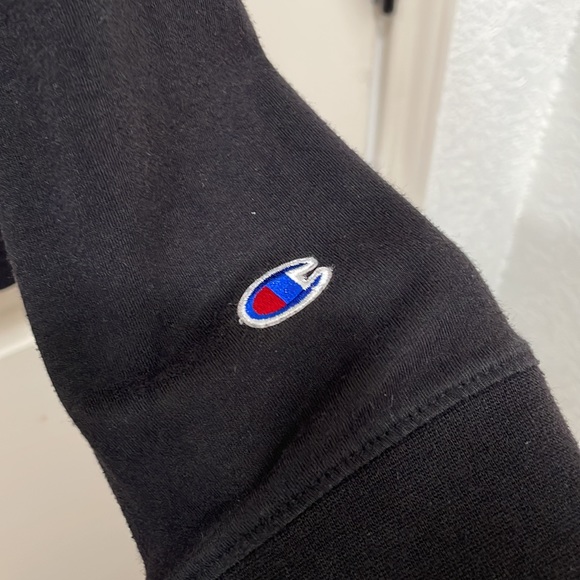 Champion Black Long Sleeve top - Picture 3 of 6